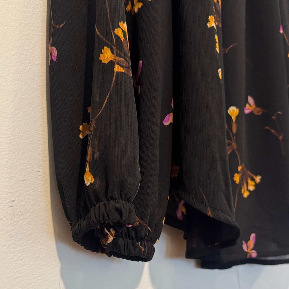 Madewell Black Floral Blouse - Picture 4 of 4